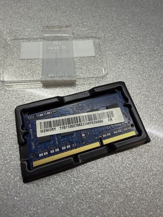 4 Gb DDR4 - SK Hynix