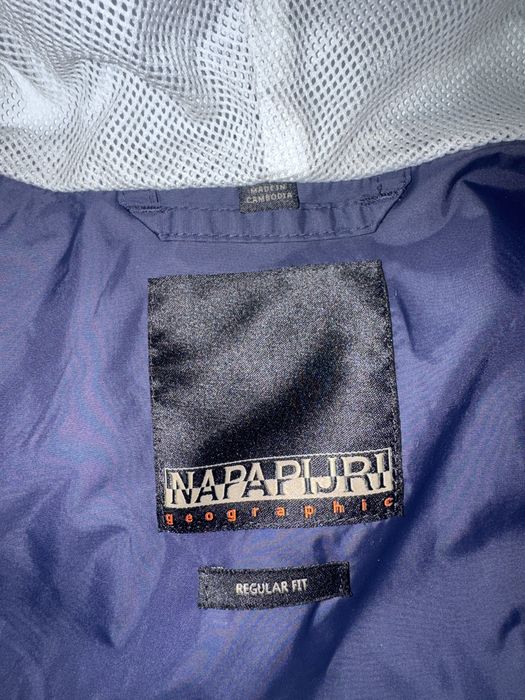 Napapijri Ветровка - Размер S/M