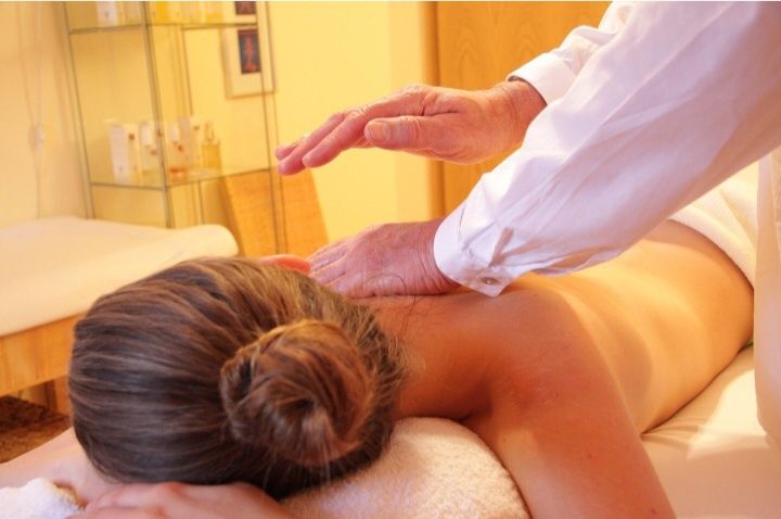 Masaj de relaxare și terapeutic, masez doar doamne și domnisoare