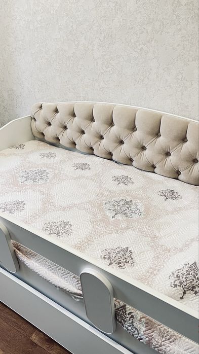 Продам детскую кровать