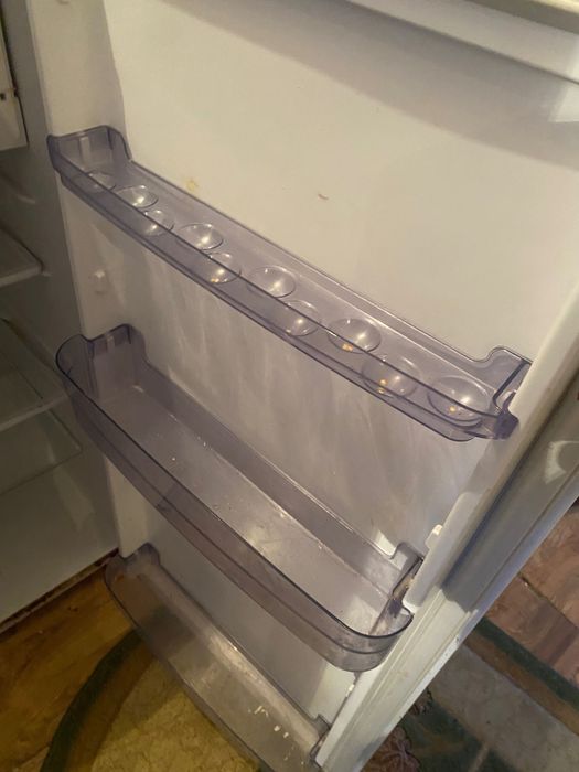 Холодильник миний