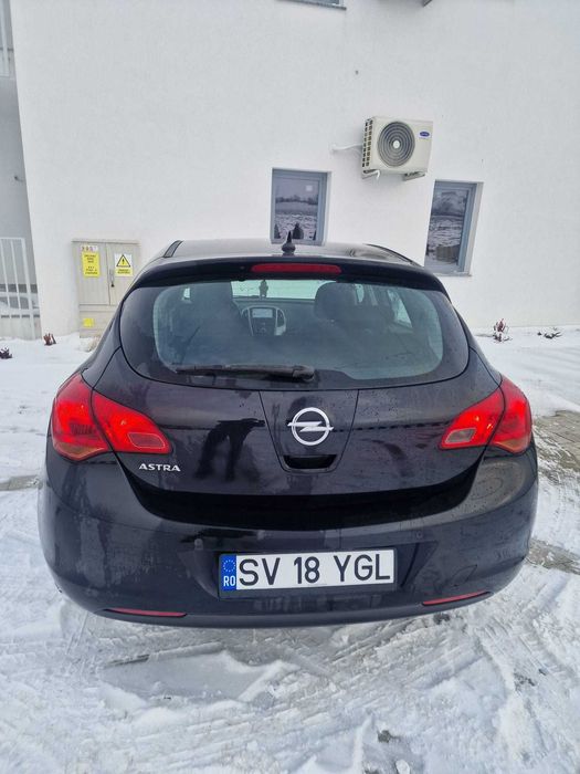 Opel Astra J - 1.6 Benzina - Euro 5 - inmatriculat 2026 - TOP