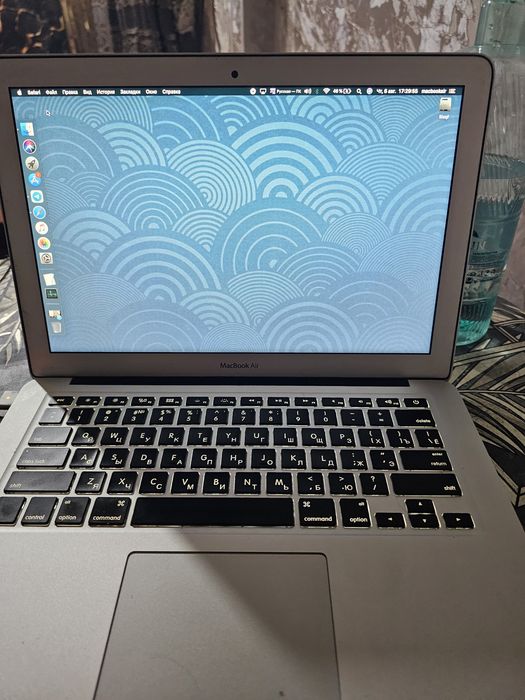 Aplle Macbook Air 2012