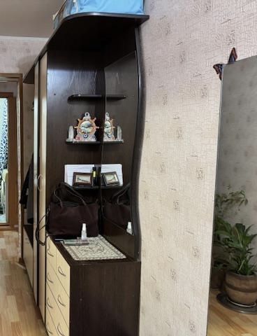 Продам хорошую прихожую