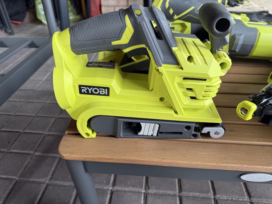 Ryobi-Mașină de șlefuit cu bandă 18V ONE+™