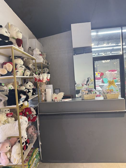 Цветочны магазин левый берег