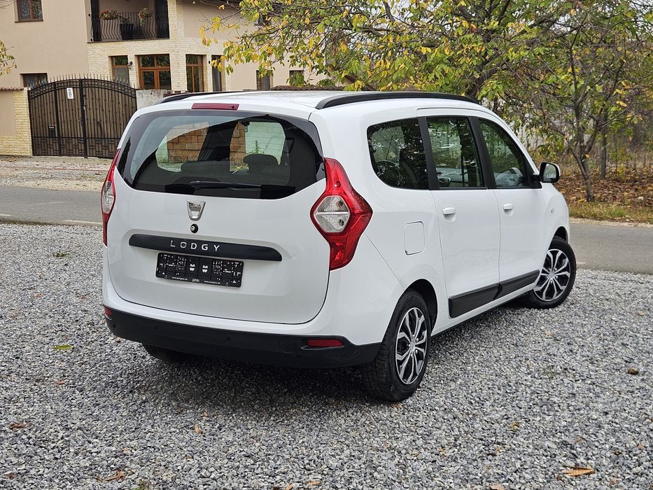 Dacia Lodgy -Anul 2013- 1.2(Benzină), 115 Cai, 7 locuri, Euro 5