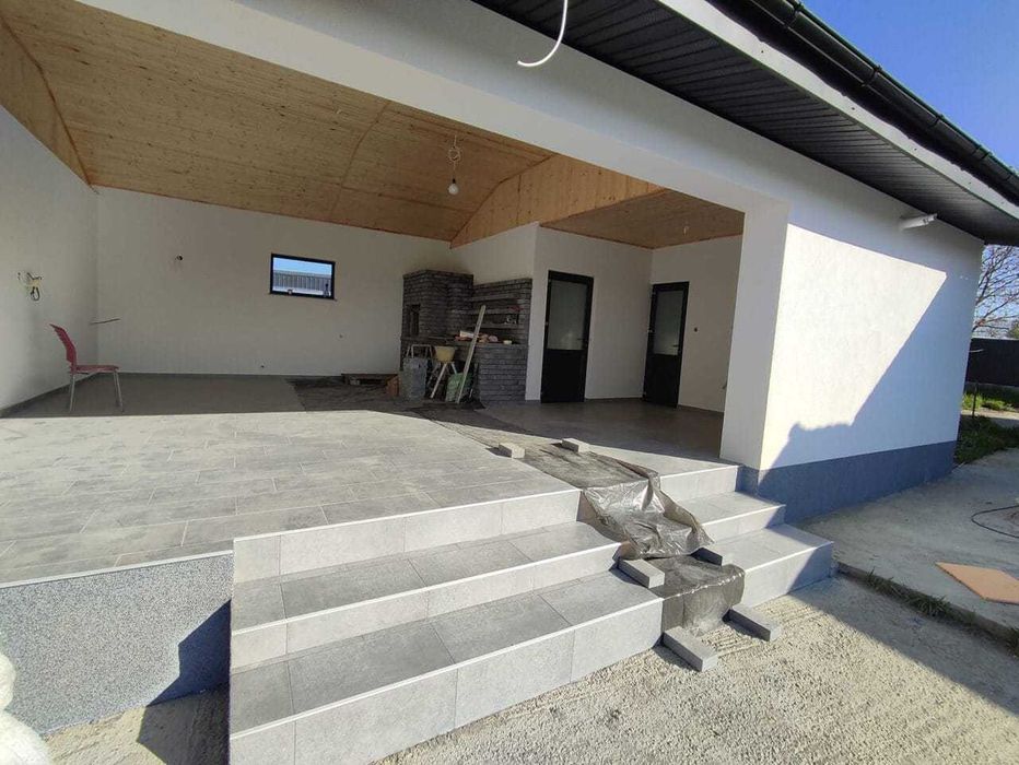 Amenajări interioare / Renovări / Zugraveli / Construcții (Suceava)