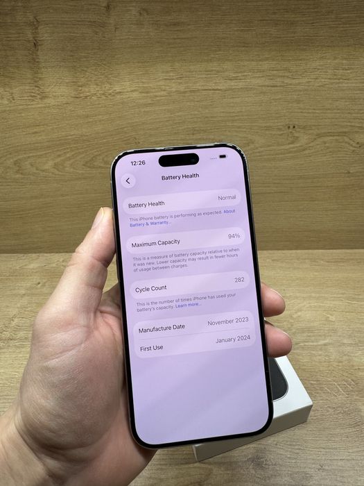 iPhone 15 PRO 256Gb Natural titanium 94% battery life
