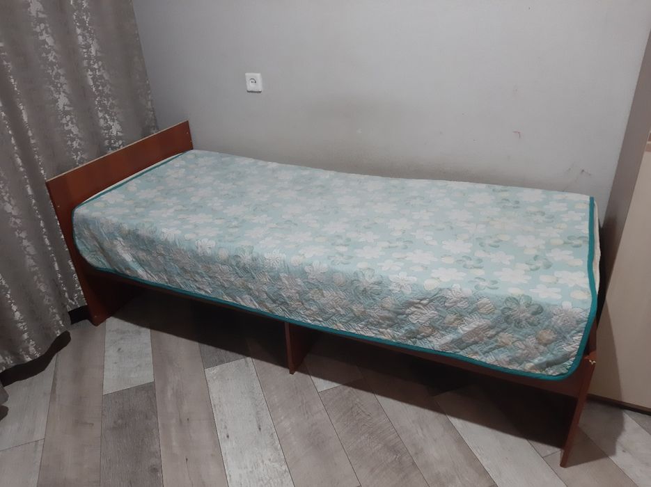 Подростковый кровать