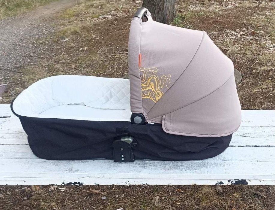 Количка Chipolino Elite