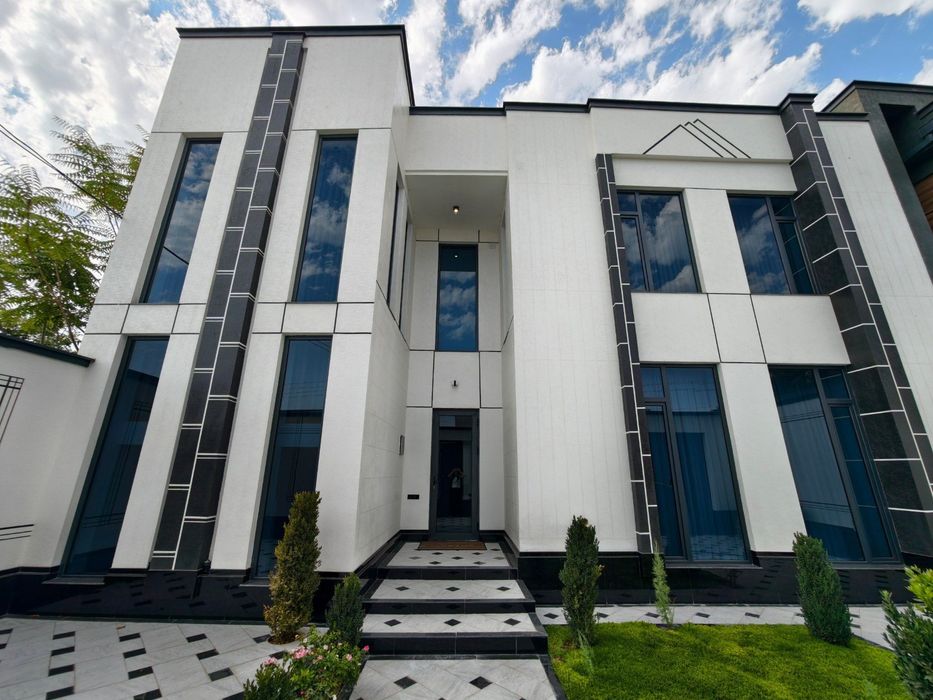 Коттедж Циалковский Олтинтепа 3.7 сотки евроремонт