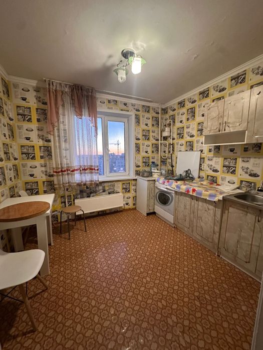 Продам 2х комн 19 мкрн. Интеркабель