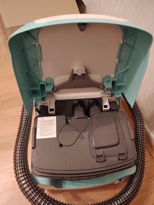 Продам моющий пылесос