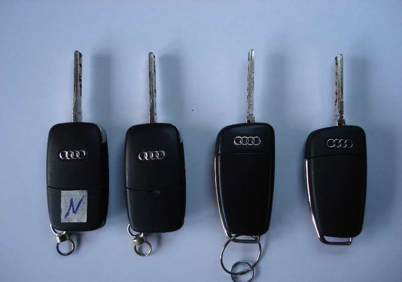Сгъваеми ключове vw (98-2005), audi (96-2004) ключ