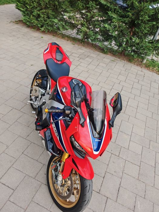 Honda cbr1000rr SP 1