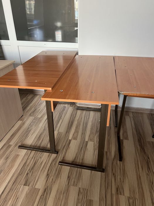Продам столы парты школьные