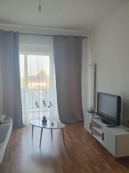 Inchiriez apartamant 2 camere,Otopeni