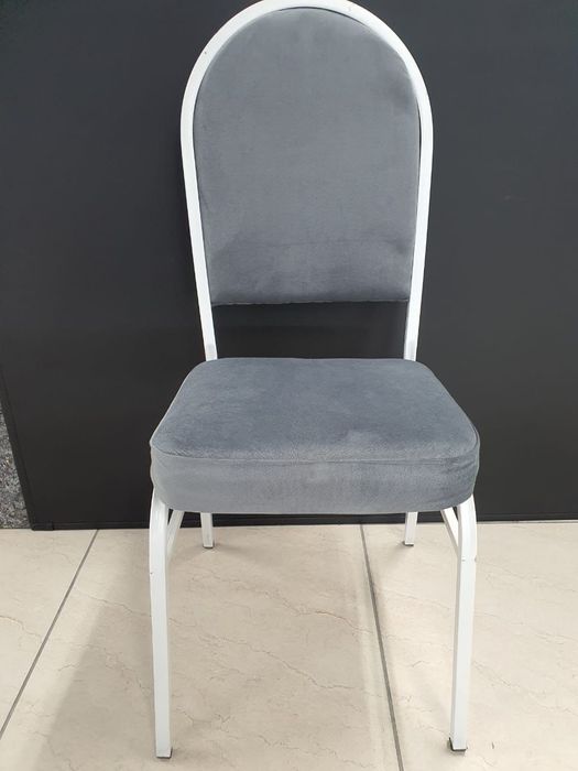 Стулья железные...