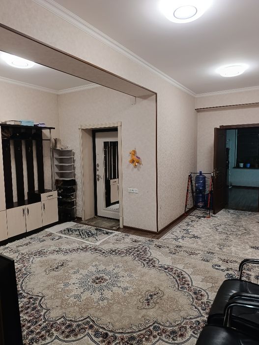 Квартира сотилади