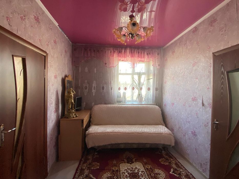 Продам 2х этажный дом