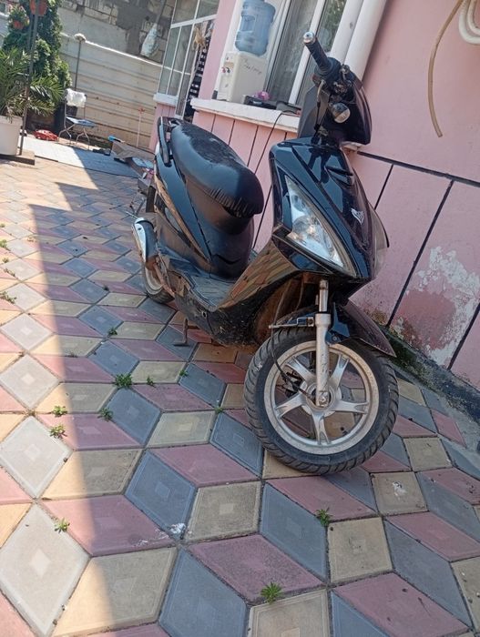 Scuter gy6 4t 50cc