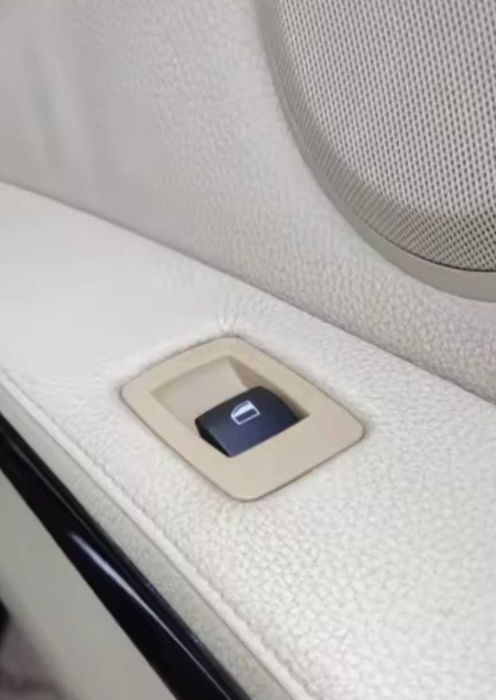 Бутон на стъклото за пасажерската врата БМВ BMW E70 E71 E72 E90 E91