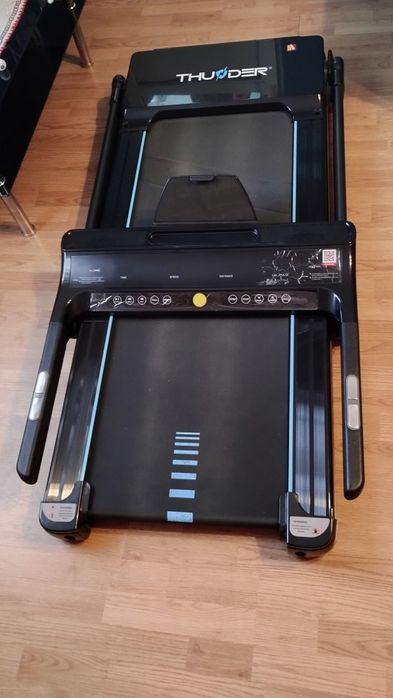 Banda de alergare - stare foarte buna