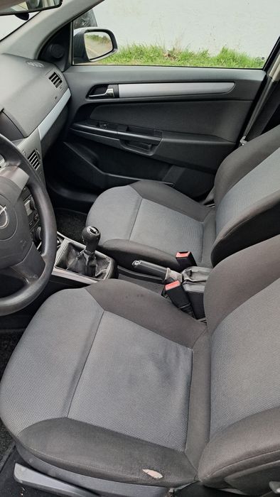 Opel Astra H  1.6 benzina