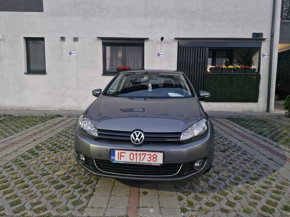 VOLKSWAGEN Golf 2009