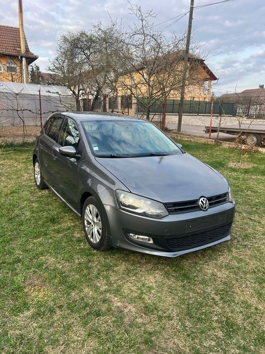 VOLKSWAGEN Polo 2011 — imagine 2