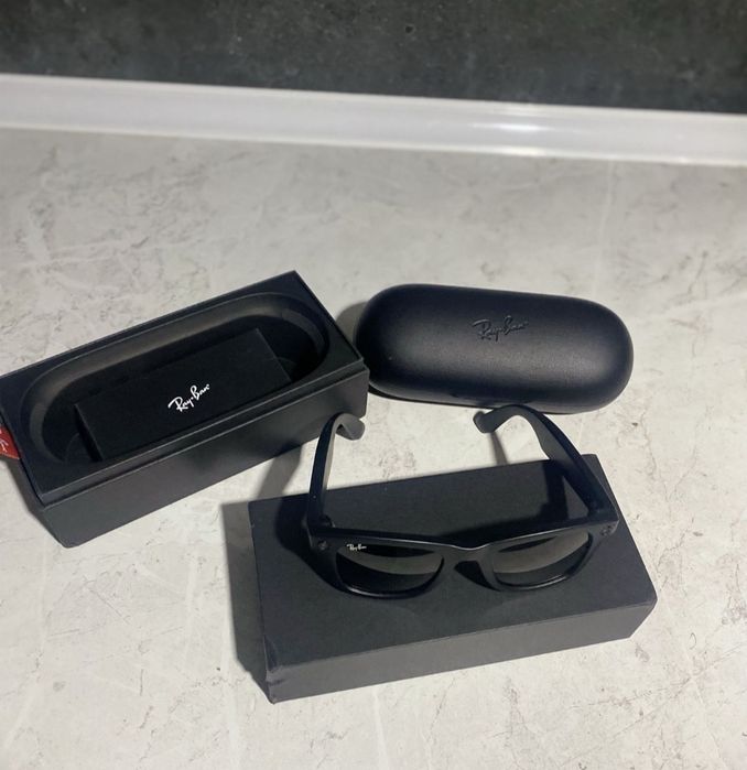 Holati ideal 10/10 Aybi yoq 
Manzil:chilonzor 20kv