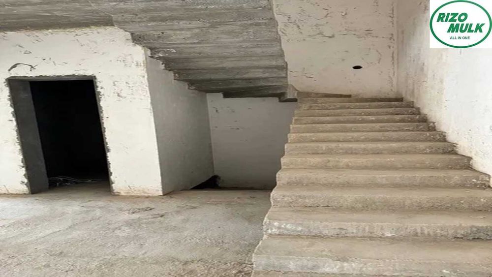 Учтепа тумани Катта Кани мавзесида ховли сотилади. NR494/140