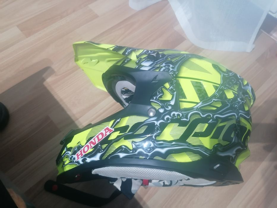 Кросова каска SKORPION VX-16