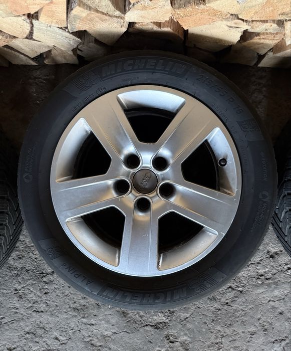 215/55/16 джанти с гуми за Audi