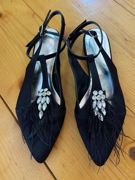 Чисто нови чехли и мокасини по 25лв.