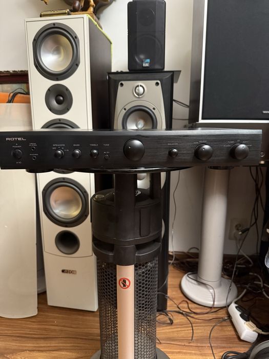 Amplificator Rotel A 10