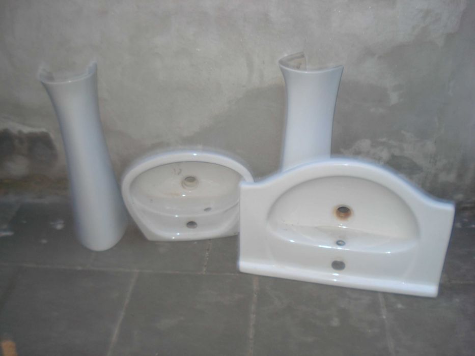 Chiuvete cu picior orice dimensiuni ,  Vas WC ,Grup Sanitar BAIE