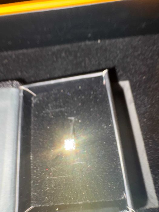 Пръстен с диамант от бяло злато