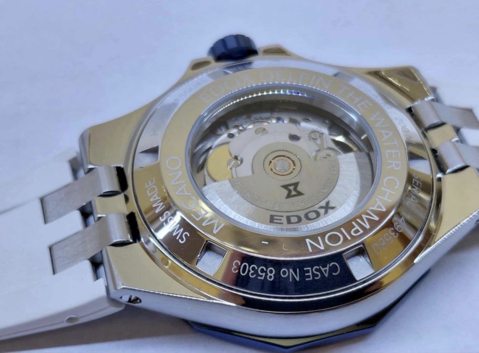 Edox Delfin 200m. Сапфир