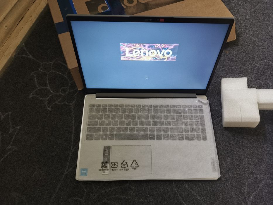 Notebook lenovo n4024