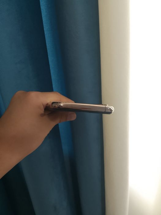 Продам iPhone XS или обмен.