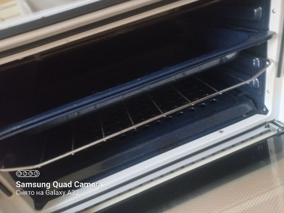 Продам духовку в отличном состоянии