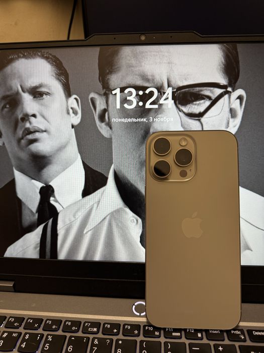 Iphone 16 pro max 256gb состояние АКБ 100%