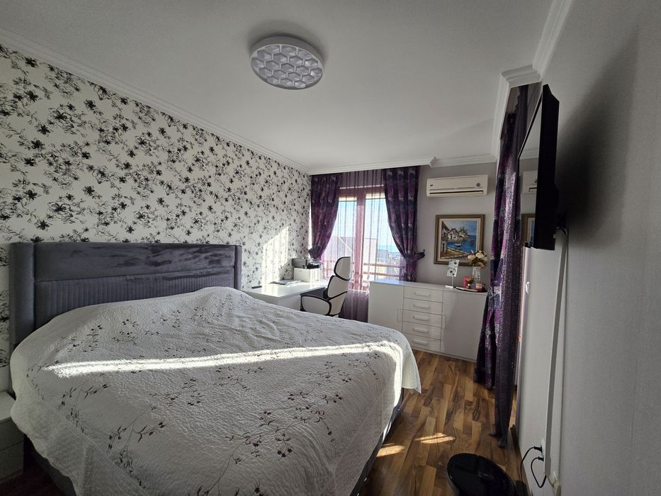 Продава се Тристаен апартамент в Свети Влас - 100 кв.м за 1173 €/кв.м - Снимка #21