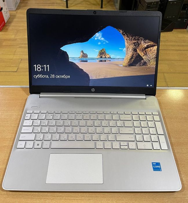 Hp core i3.  12 avlod