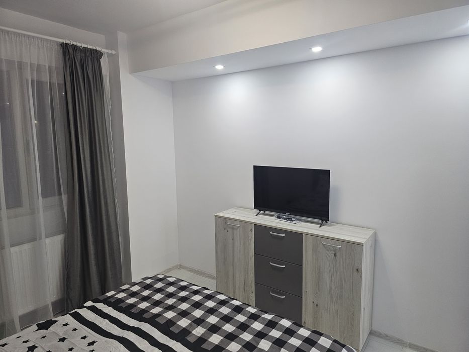 Închiriez Apartament Complex Nou de Lux în Otopeni