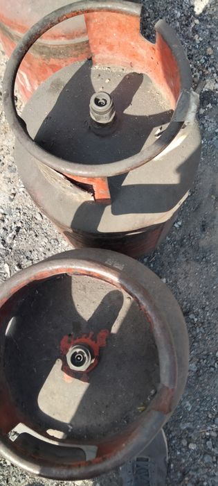 Продам газовые баллоны