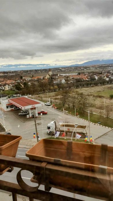 Ofer spre inchiriere apartment 2 camere