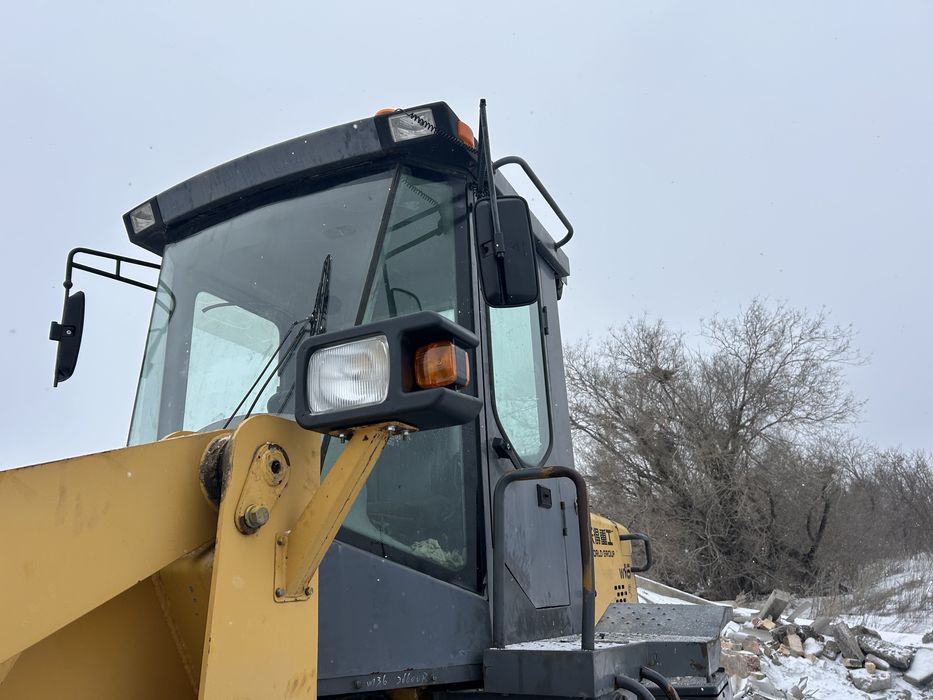 Погрузчик китай 2,3 куб